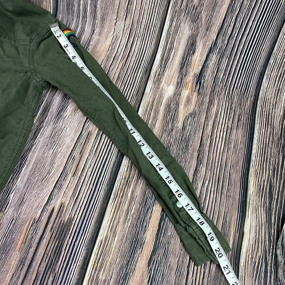 Tractr Olive Green Button Down Shirt- M 10/12 - Picture 12 of 13